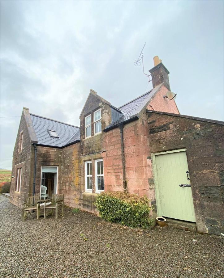 Ghillie'S Cottage Penpont Bagian luar foto